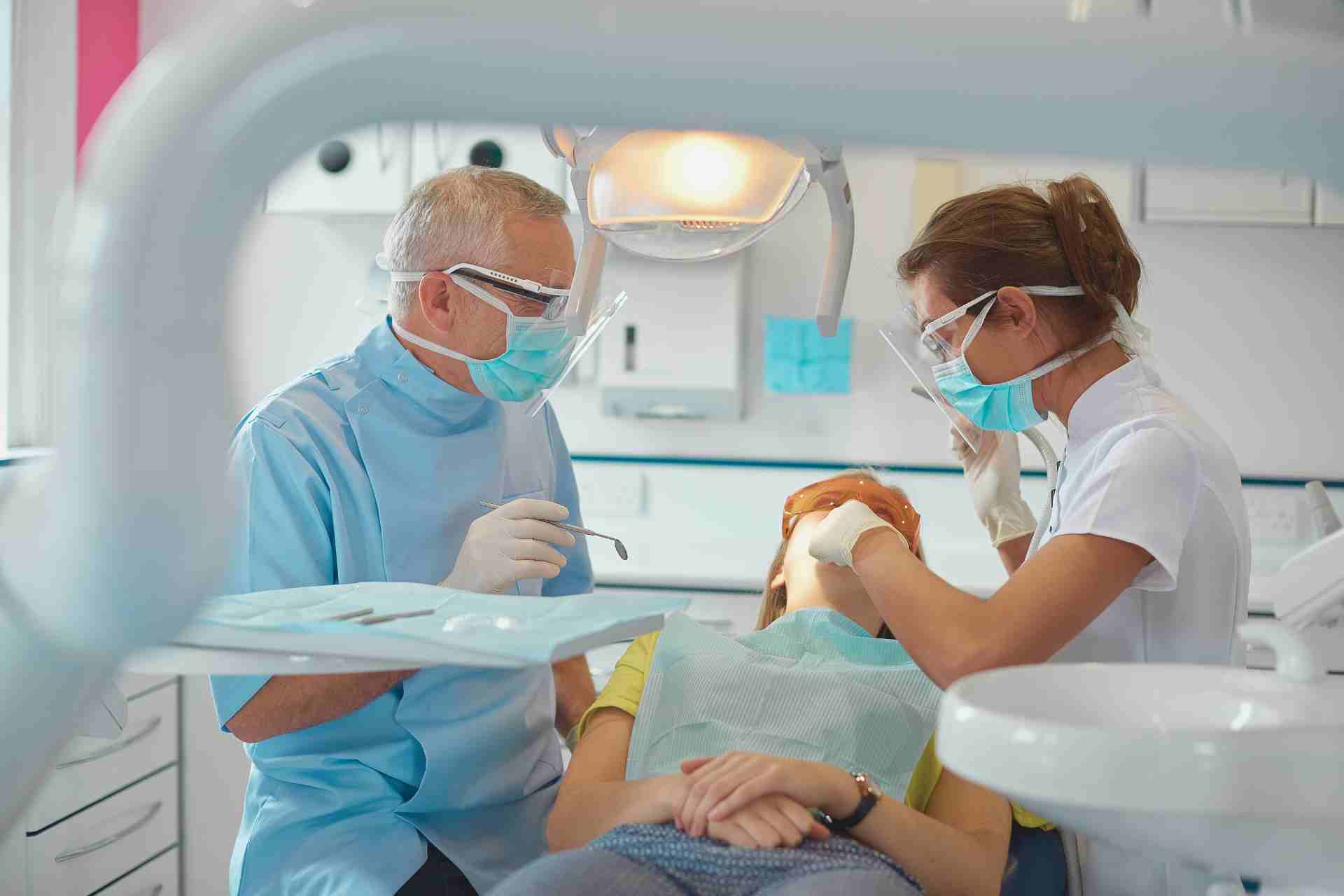 Dentist in Glen Oaks, NY